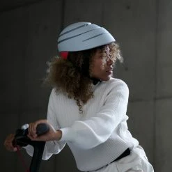 Closca Helmet Loop -VÉLOS ÉLECTRIQUES 2102001 loop pearl 1 508d73a2 5f77 4956 9b76 8c57a6618549 1000x1000 1