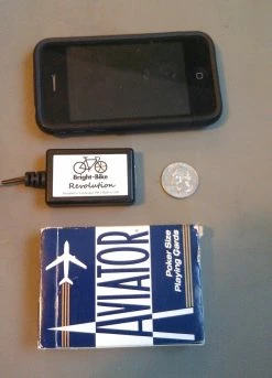 Sinewave Cycles Chargeur USB Sinewave Cycle Revolution 5 Sinewave Cycles Chargeur USB Sinewave Cycle Revolution -VÉLOS ÉLECTRIQUES Sinewave cycle revolution chargeur usb velo gravel baroudeur cycles lyon 2