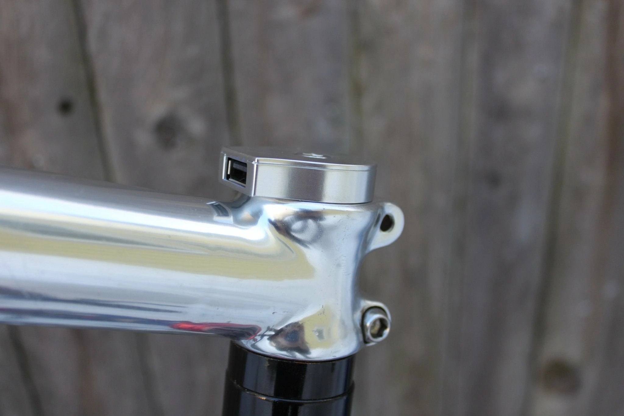 Sinewave Cycles Chargeur USB Sinewave Cycle Reactor 1 Sinewave Cycles Chargeur USB Sinewave Cycle Reactor