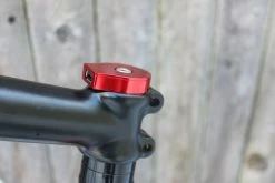 Sinewave Cycles Chargeur USB Sinewave Cycle Reactor 10 Sinewave Cycles Chargeur USB Sinewave Cycle Reactor -VÉLOS ÉLECTRIQUES Sinewave reactor chargeur usb velo aventure gravel baroudeur cycles lyon rouge