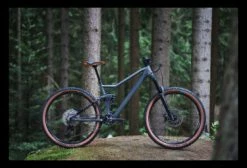 VTT Tout-Suspendu Cube Stereo 140 HPC Race 27.5 Shimano 19 VTT Tout-Suspendu Cube Stereo 140 HPC Race 27.5 Shimano -VÉLOS ÉLECTRIQUES VTT Tout Suspendu Cube Stereo 140 HPC Race 27.5 Shimano SLXXT 12V 27.5 Gris 2022 9