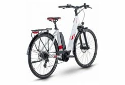 R-raymon R Raymon CityRay E 1.0 Shimano Altus 8V Blanc 2022 -VÉLOS ÉLECTRIQUES Velo de Ville Electrique R Raymon CityRay E 1.0 Shimano Altus 8V 500 Wh 700 mm Blanc 2022 2