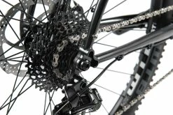 Bombtrack Beyond 1 2021 14 Bombtrack Beyond 1 2021 -VÉLOS ÉLECTRIQUES bombtrack beyond 1 gravel acier acheter baroudeur cycles lyon 5