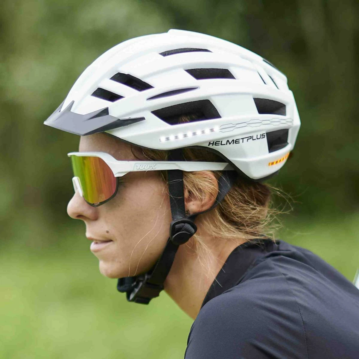 EOS Helmet Bluetooth Lumineux 7 EOS Helmet Bluetooth Lumineux – Image 7