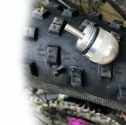 Pack De 5 Mêches De Réparation Tubeless Dynaplug Soft Nose & Mega Plugs -VÉLOS ÉLECTRIQUES dynaplug meche kit reparation tubeless vtt route gravel endurance baroudeur cycles revendeur lyon 3