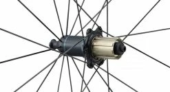 Paire De Roues Route Carbone Ritchey WCS Apex 38 -VÉLOS ÉLECTRIQUES paire de roue ritchey wcs apex 38 route carbone baroudeur cycles lyon en stock 4 b0e742c6 b840 4fec a4b1 3575cee493cd