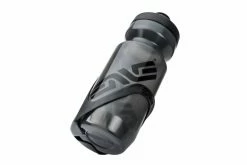 Porte Bidon ENVE Carbon -VÉLOS ÉLECTRIQUES porte bidon enve water bottle carbone baroudeur cycles 2