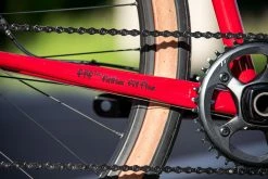 Surly Midnight Special 650B -VÉLOS ÉLECTRIQUES surly midnight special sour strawberry sparkle velo gravel baroudeur cycles lyon 6