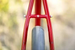 Surly Midnight Special 650B -VÉLOS ÉLECTRIQUES surly midnight special sour strawberry sparkle velo gravel baroudeur cycles lyon 8